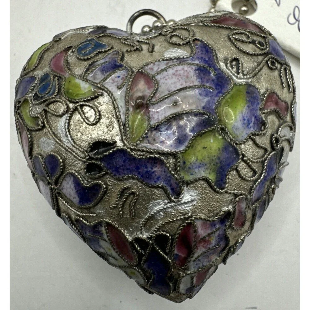 Victorian Enamel Cloisonné Heart Ornament, Hand Made Floral Design, Vintage NYCO - Picture 2 of 7